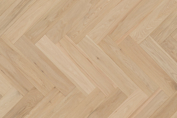 Alta Herringbone Invisible