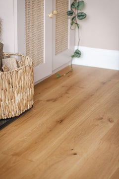 Brushed Matt Oak Plank