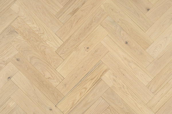 Chalet Herringbone Invisible