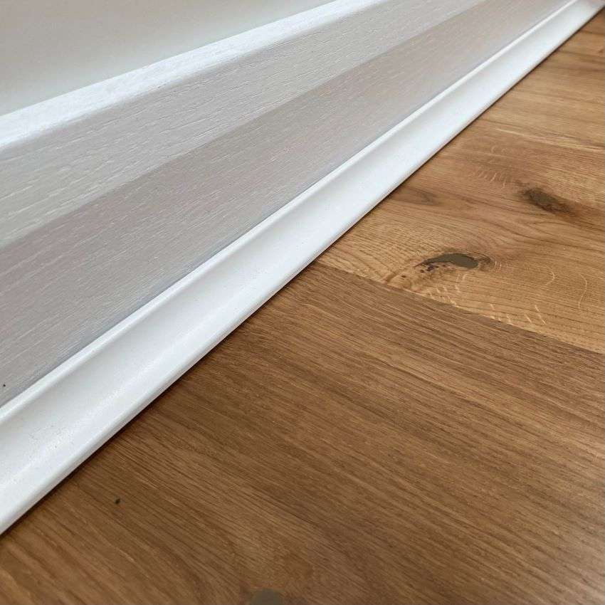 White Painted Scotia 19x19mm 2.7m lengths
