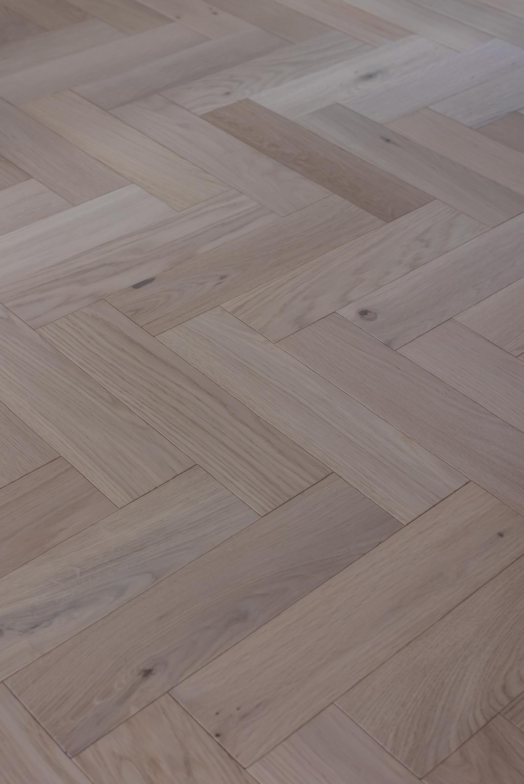 Shell Oak Herringbone