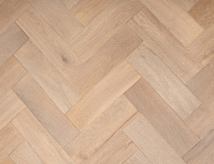 reine-smoked-white-oak-1